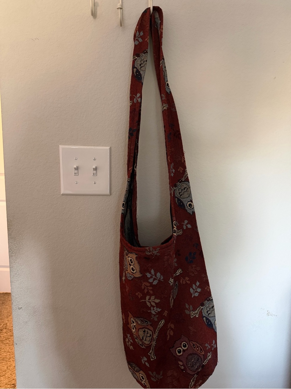 Red Owl Pattern Tote/Hobo Bag